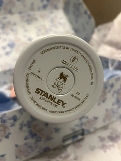 Stanley x LoveShackFancy Quencher 40 oz Everblooming Rosettes Insulated Tumbler – New