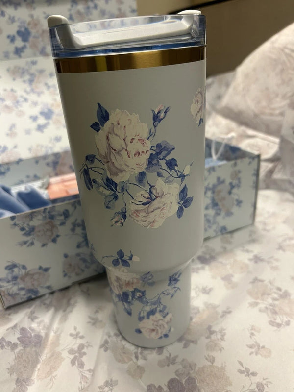 Stanley x LoveShackFancy Quencher 40 oz Everblooming Rosettes Insulated Tumbler – New