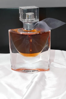 Vintage Lancome La Vie Est Belle L'Eau de Parfum 1 oz (30 mL) NIB